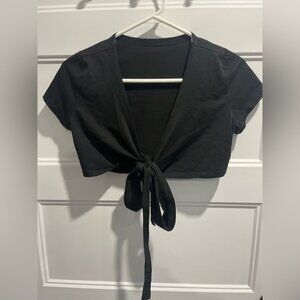 SHEIN | black cropped top since M